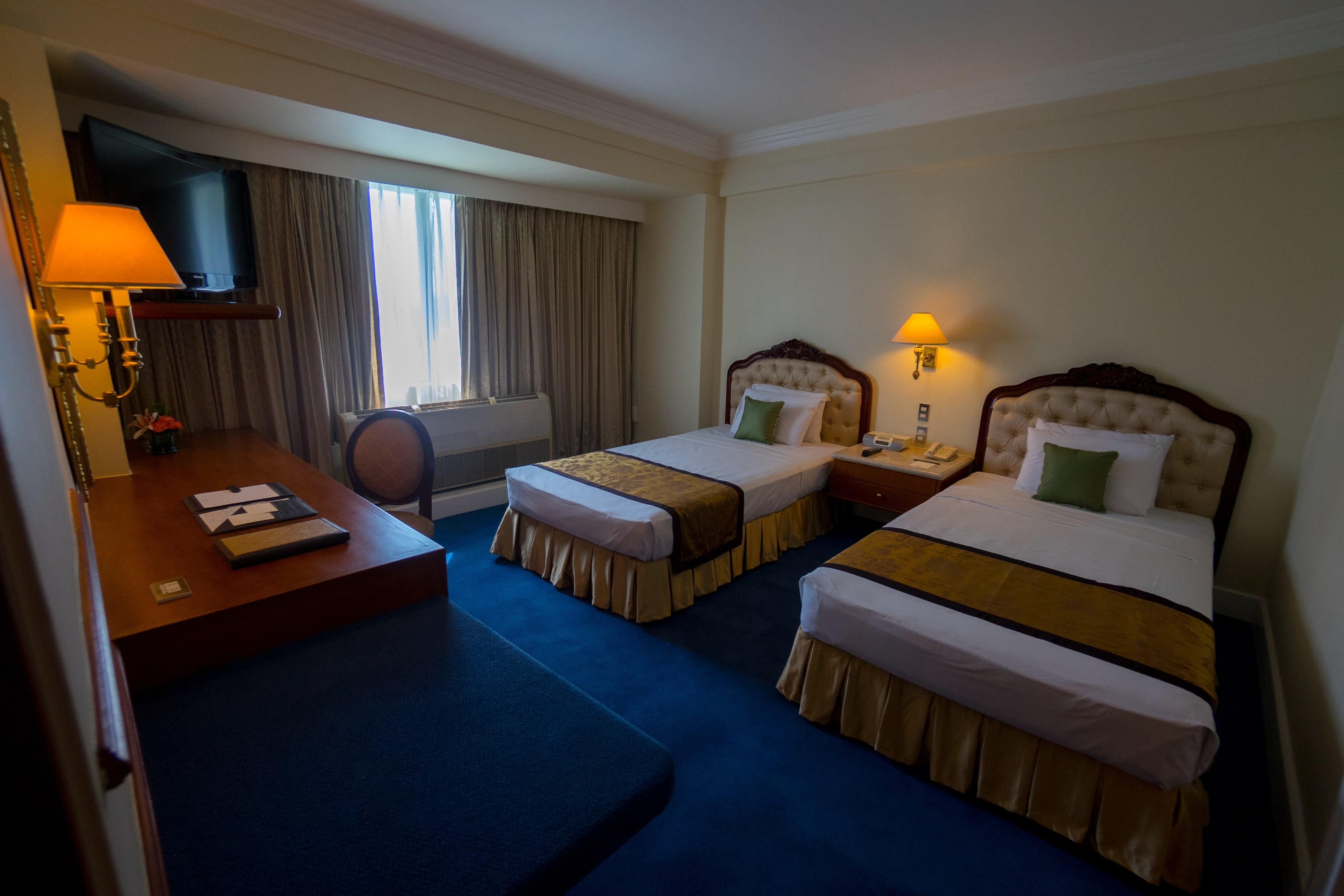 Manila Prince Hotel Eksteriør bilde